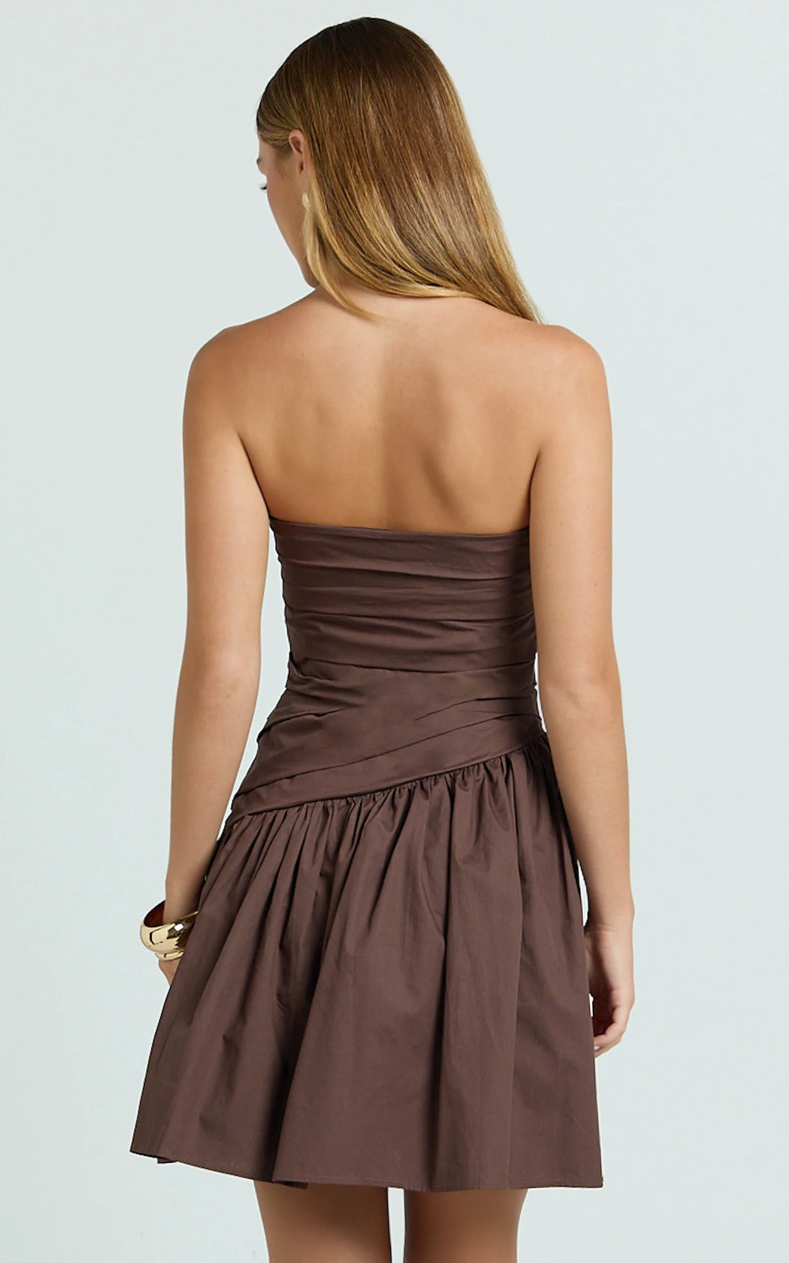 Almera Mini Dress - Strapless Ruched Dress in Chocolate - Image 5