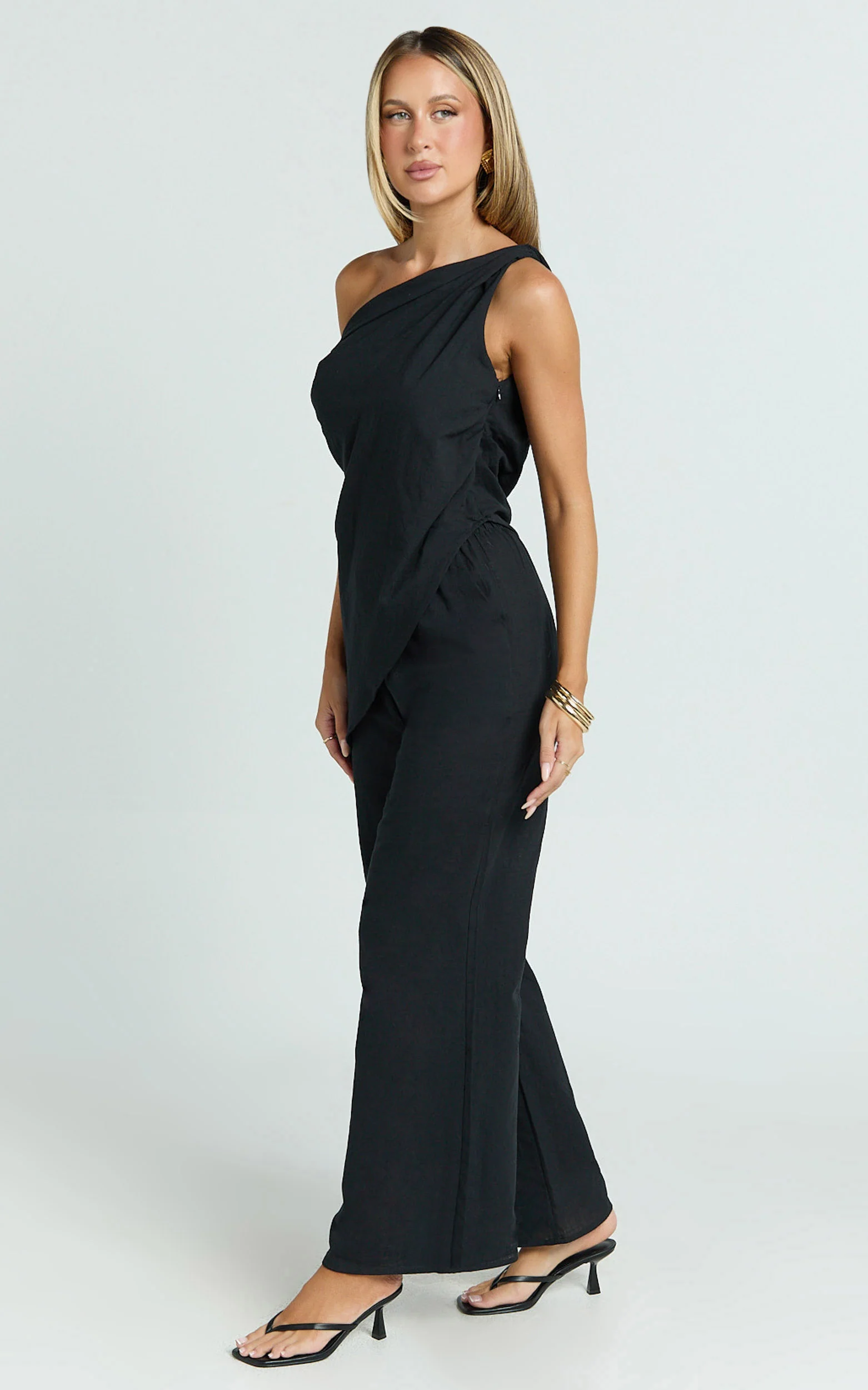 Annalie Two Piece Top and Pants Set - Off Shoulder Linen Set in Black - Image 2