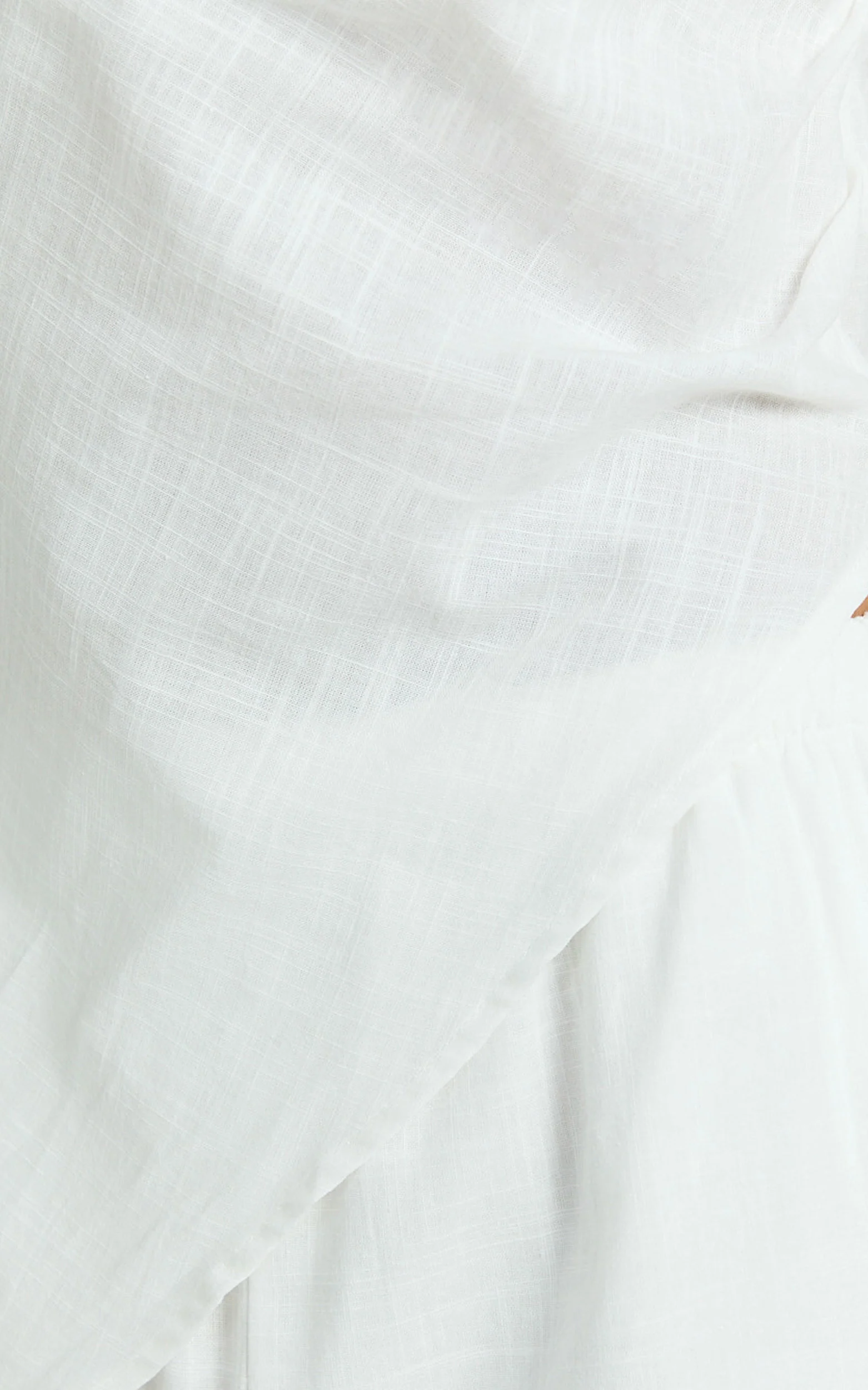 Annalie Two Piece Top and Pants Set - Off Shoulder Linen Set in White - Image 7