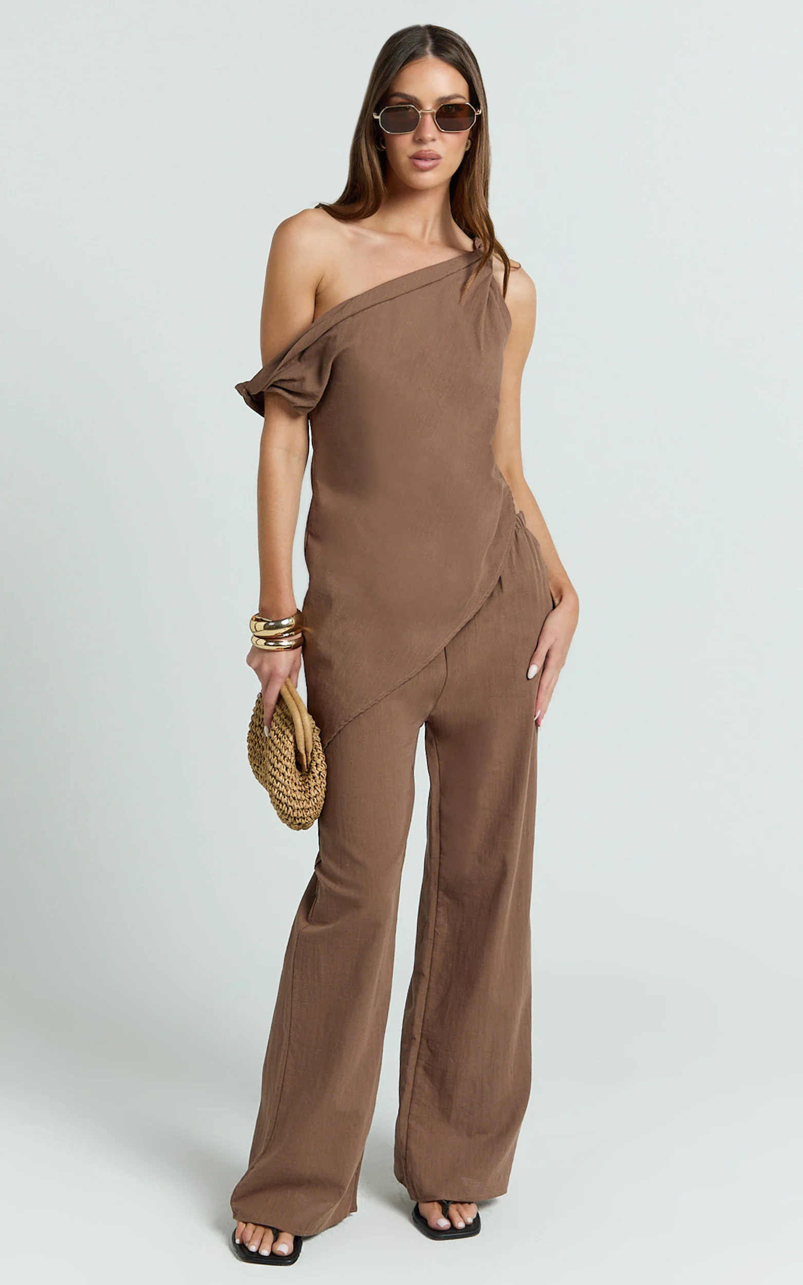 Annalie Two Piece Top and Pants Set - Off Shoulder Linen Set in Mocha - Image 4