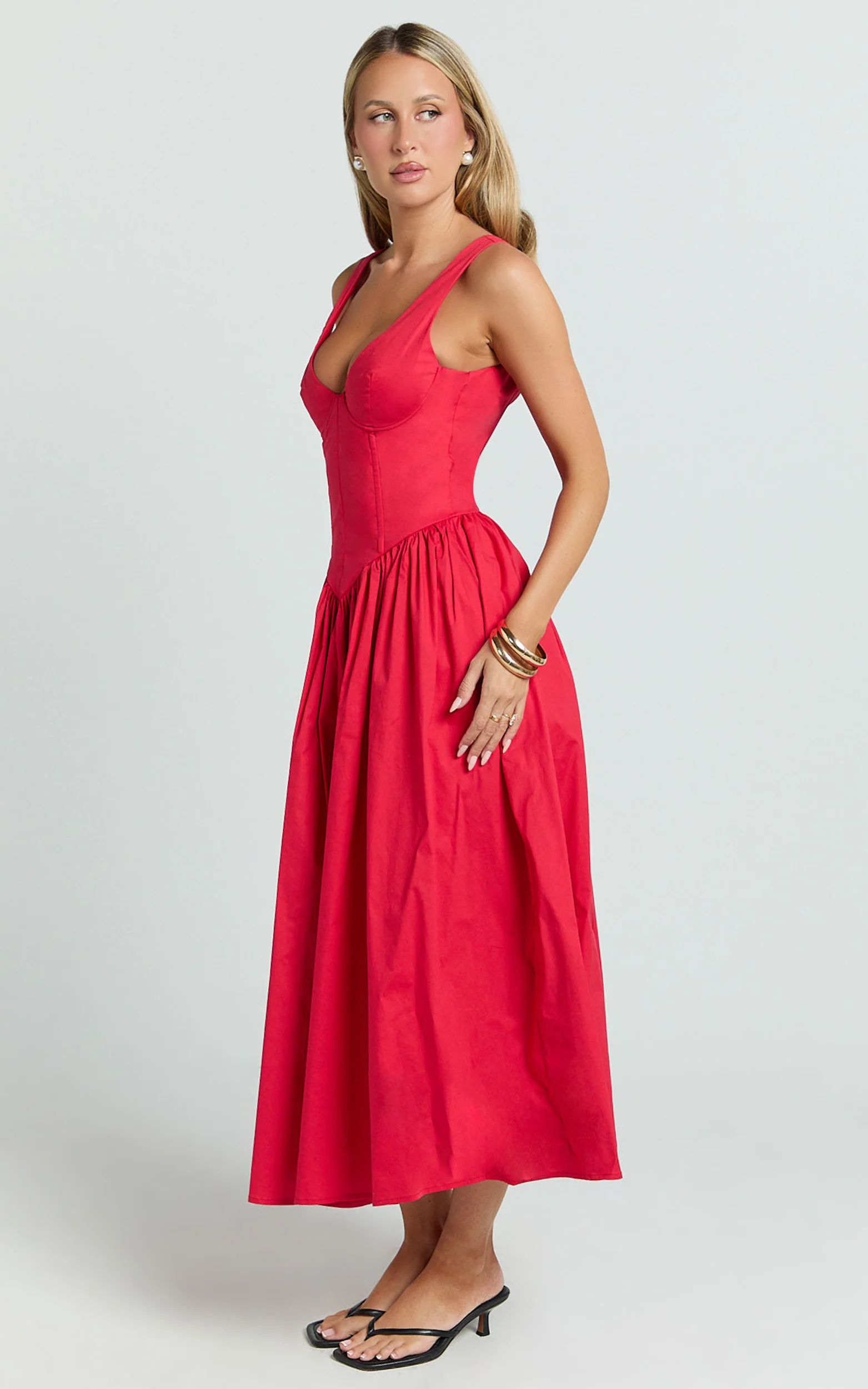 Beckett Midi Dress - Scoop Neck Drop V Waist Gathered Skirt Dress in Red - Image 3