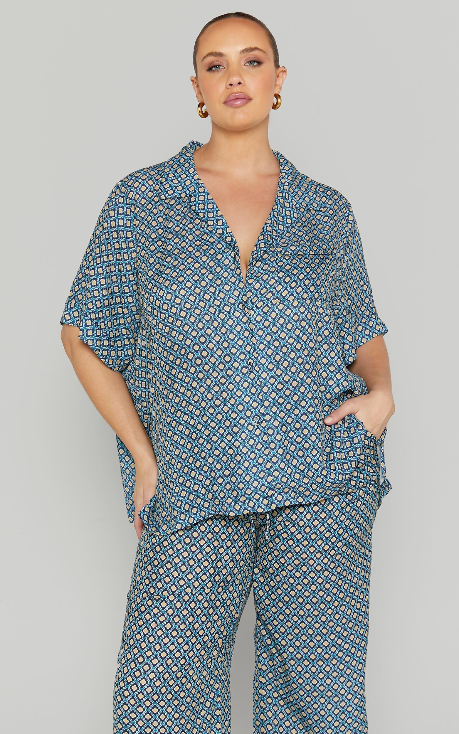 Brunita Shirt - Relaxed Short Sleeve Shirt in Tile Geo - Image 2