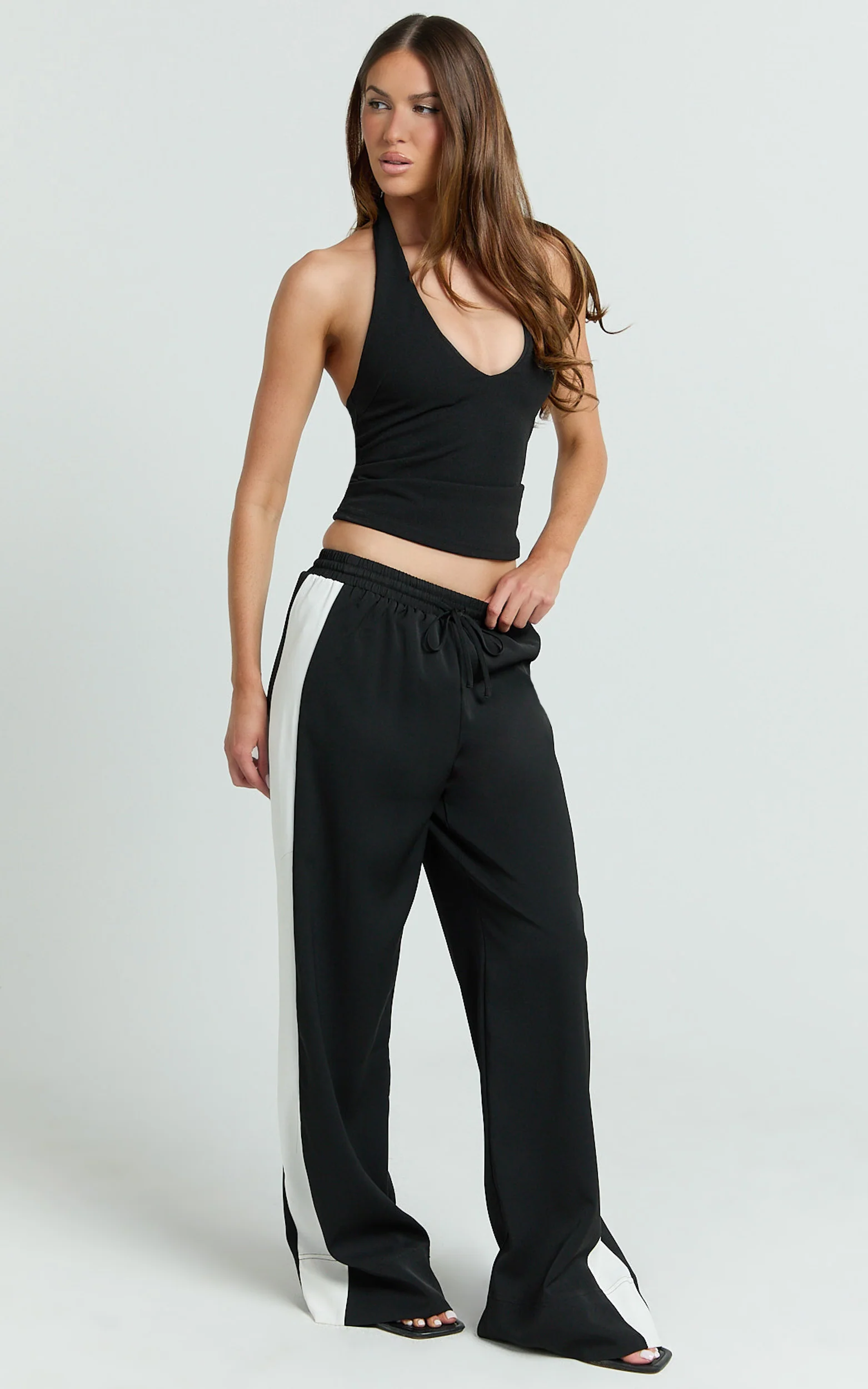 Davi Pants - Drawstring Waist Contrast Panel Tailored Pants in Black - Image 4