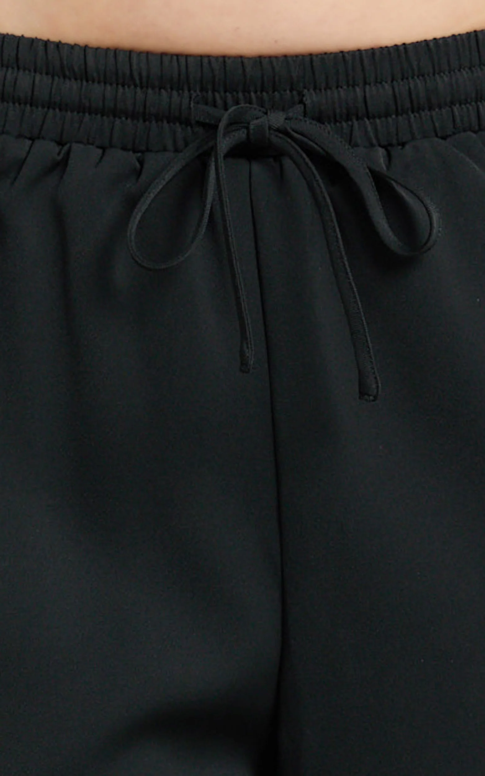 Davi Pants - Drawstring Waist Contrast Panel Tailored Pants in Black - Image 7