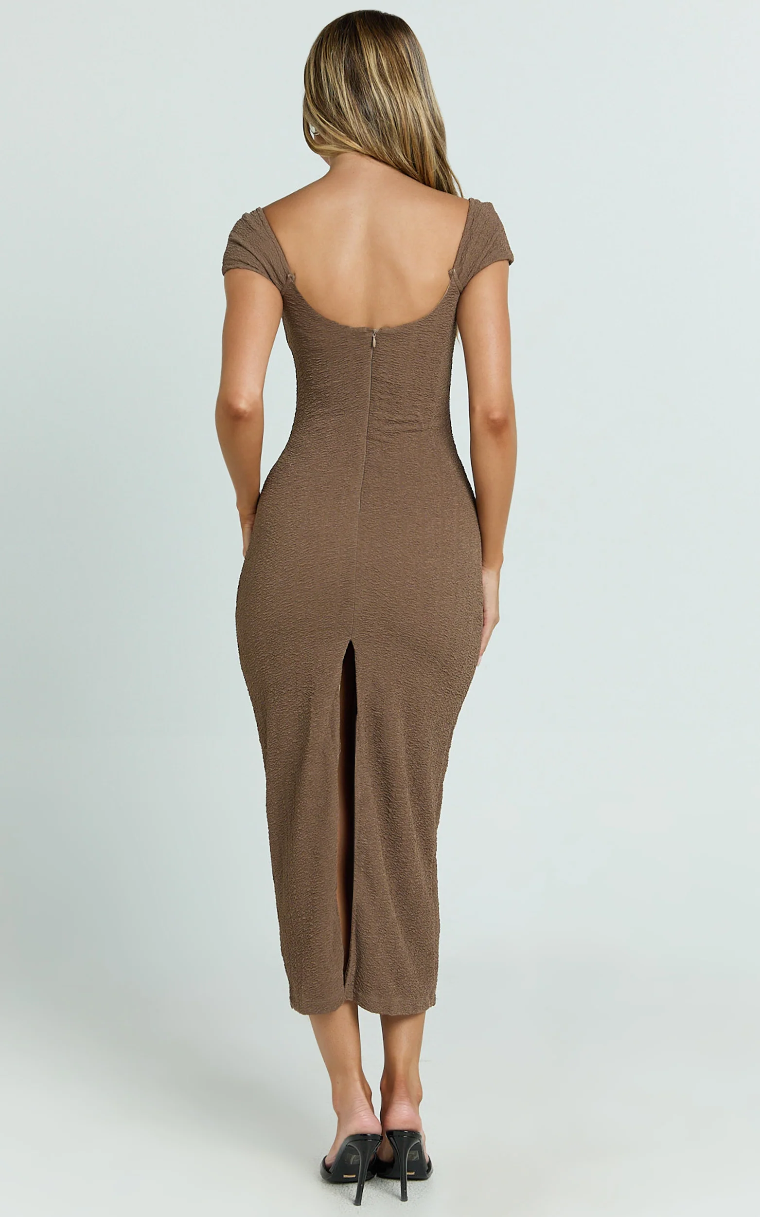 Elia Midi Dress - Cap Sleeve Sweetheart Underwire Fitted Dress in Brown - Image 5