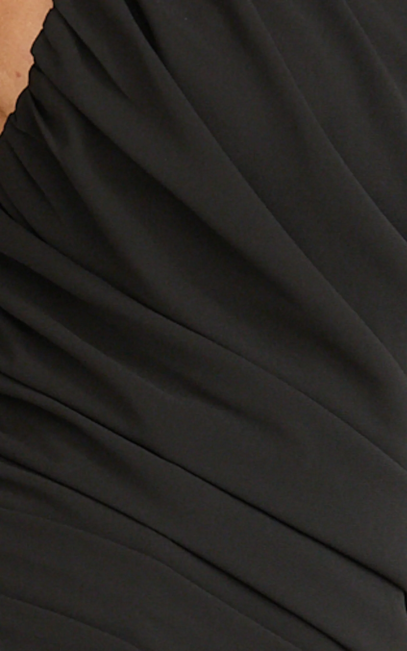 Enya Maxi Dress - One Shoulder Neck Tie Ruched High Split Dress in Black - Image 6