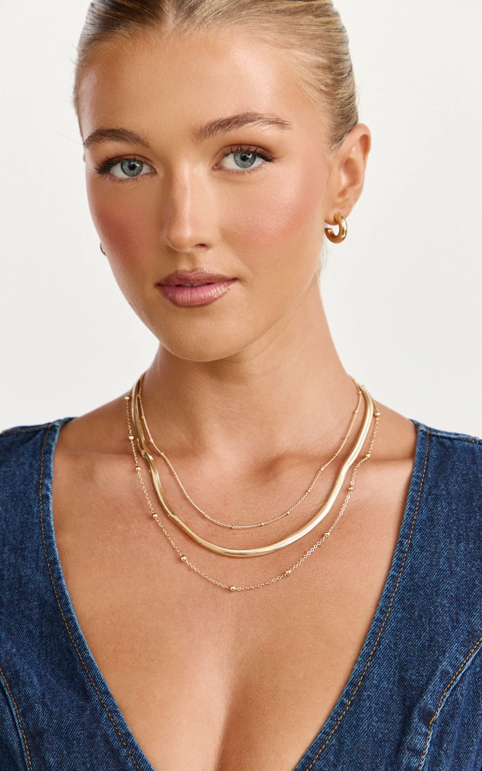 Fiona Necklace - 3 Layered Necklace in Gold - Image 2