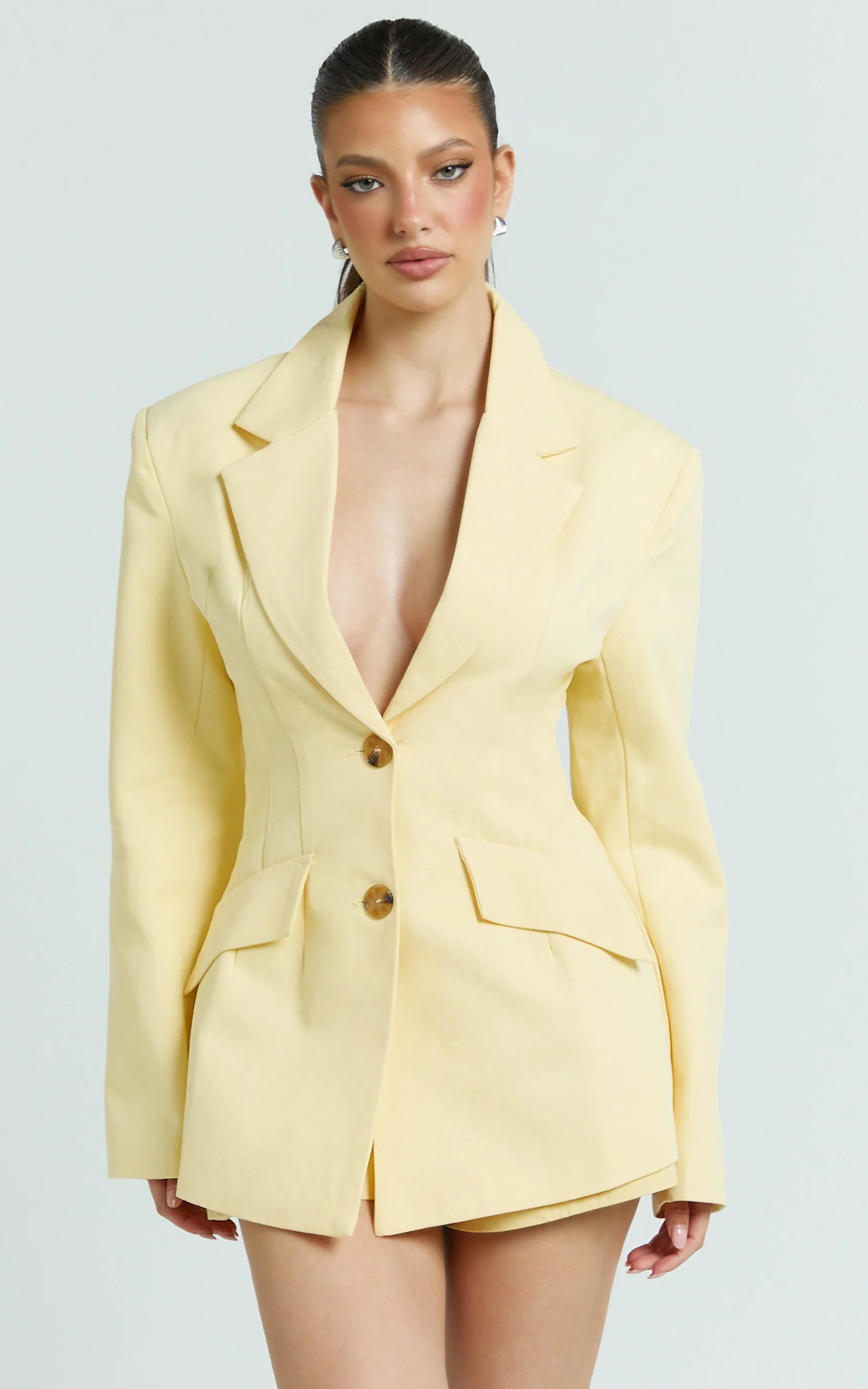 Harvey Blazer - 3 Button Closure Square Hem Blazer in Lemon - Image 4