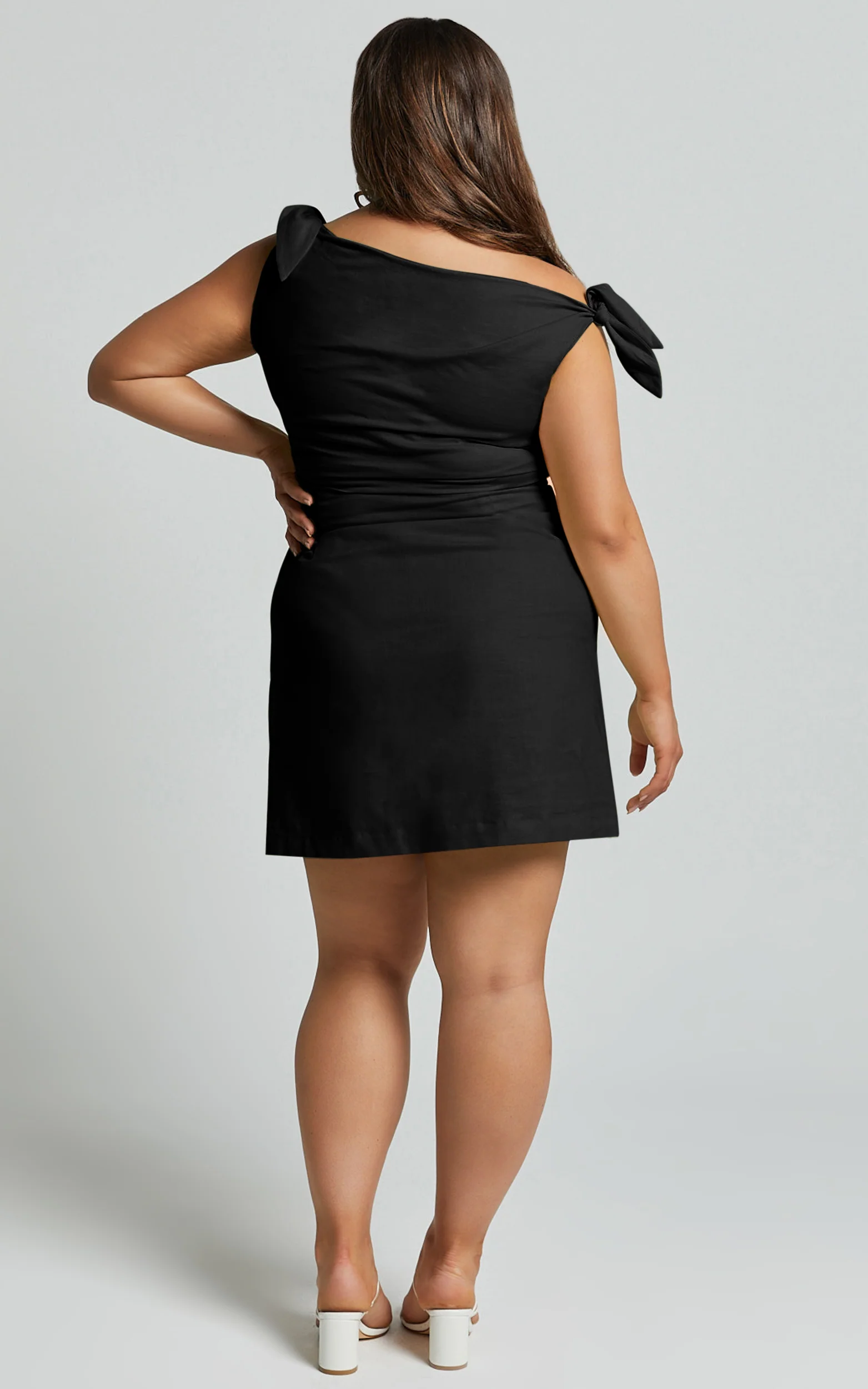 Jeofina Mini Dress - Off The Shoulder Linen Look Dress in Black - Image 6