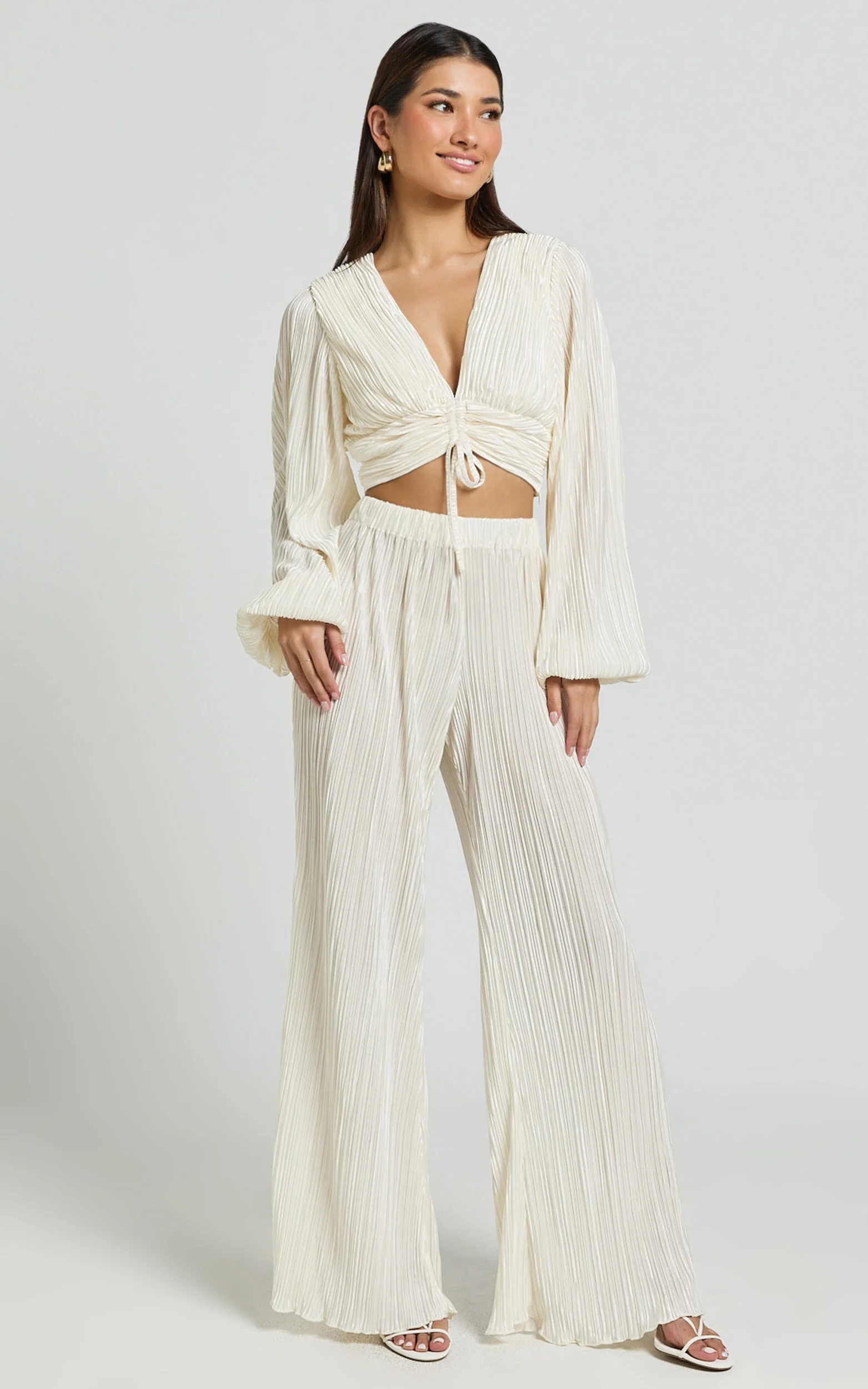Jondra Blouse - Ruched Front Long Sleeve Plisse Blouse in Cream - Image 3