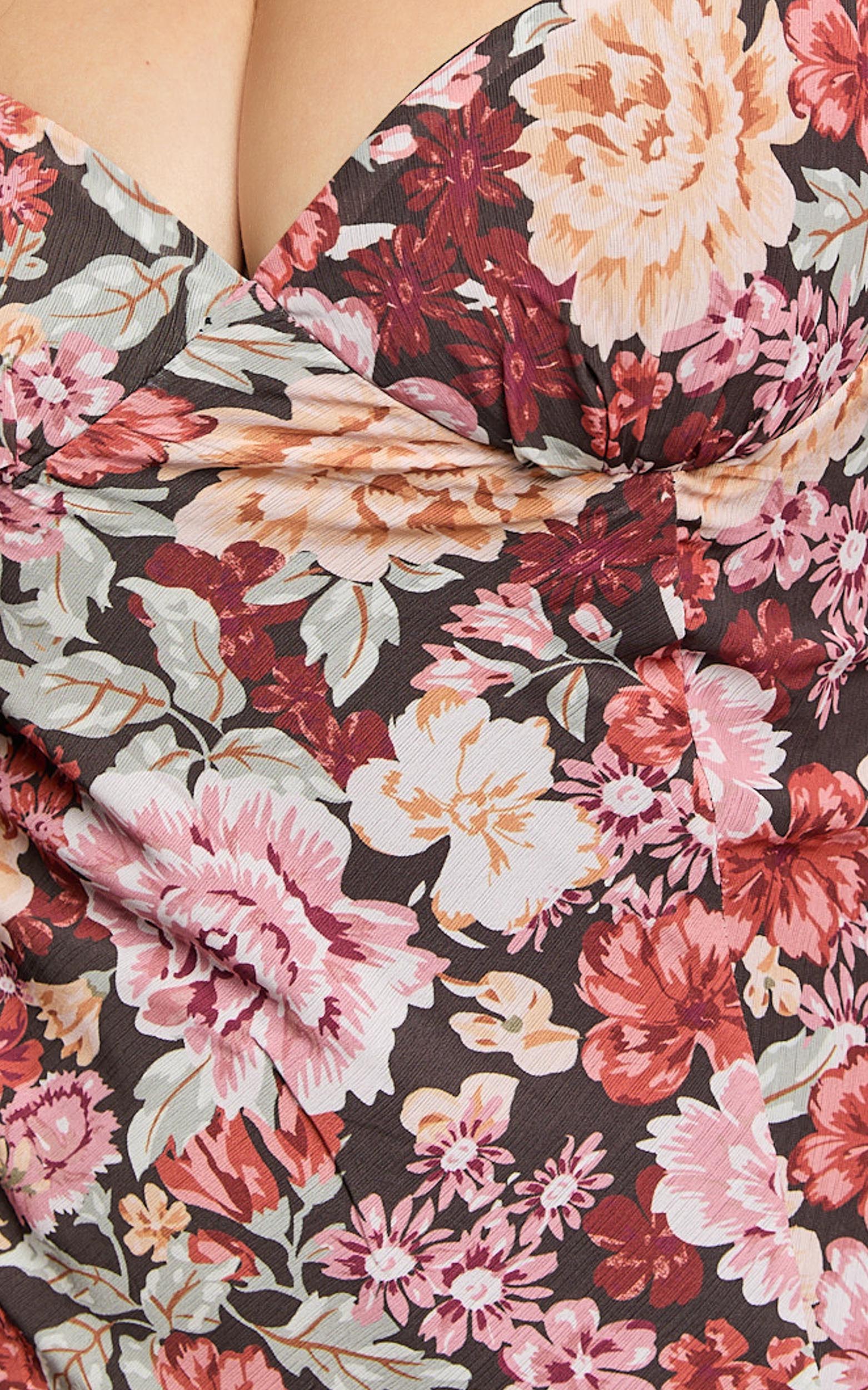 Lorie Maxi Dress - Short Sleeve Cut Out Tie Back Dress in Boheme Floral - Image 9