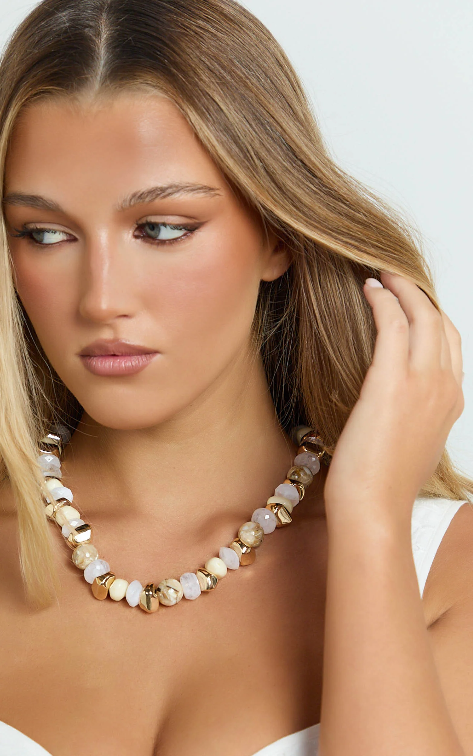 Marielle Chunky Pearl and Gold Necklace in Gold - Image 2