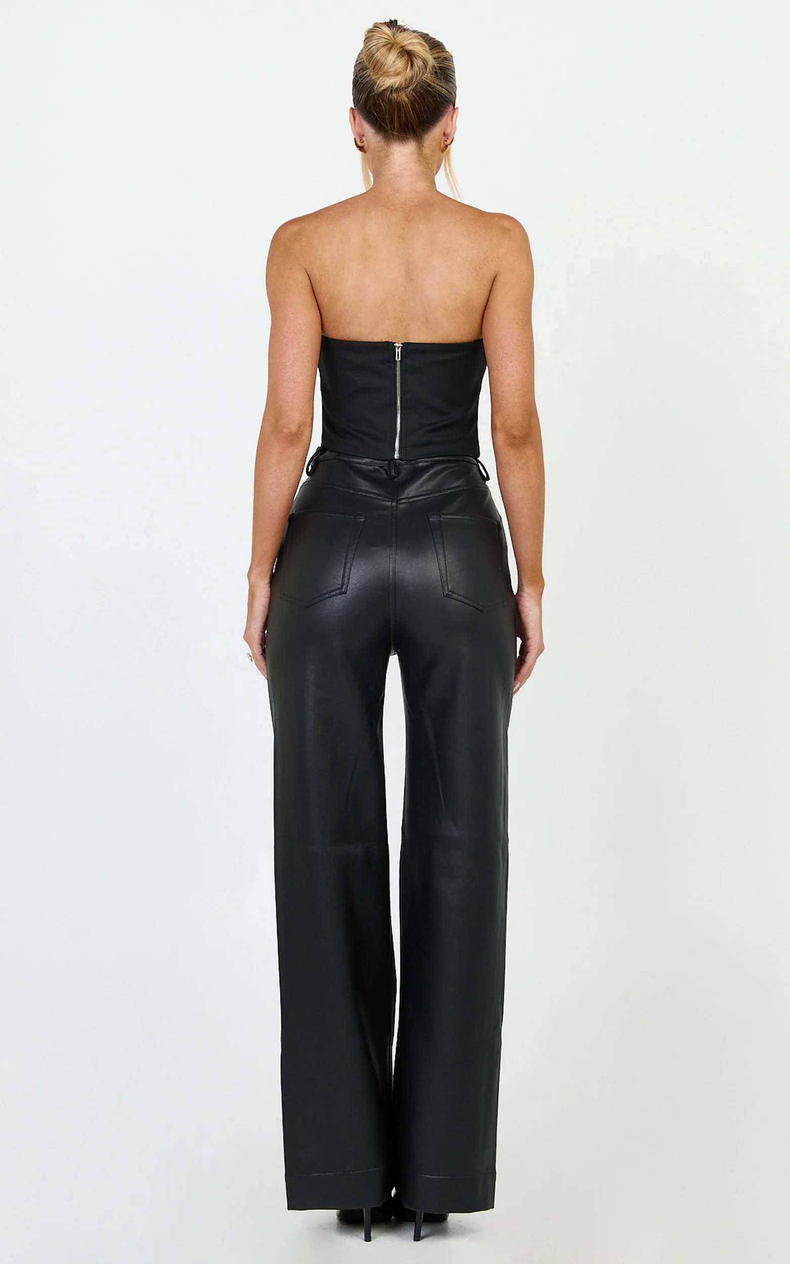 Pietra Top - Strapless Structured Top in Black - Image 4