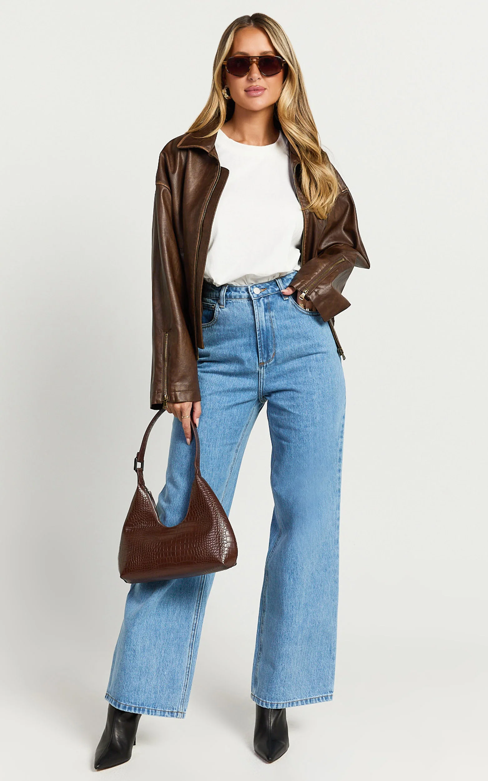 Prizza Top - Longline Boyfriend Tee Top in White - Image 7