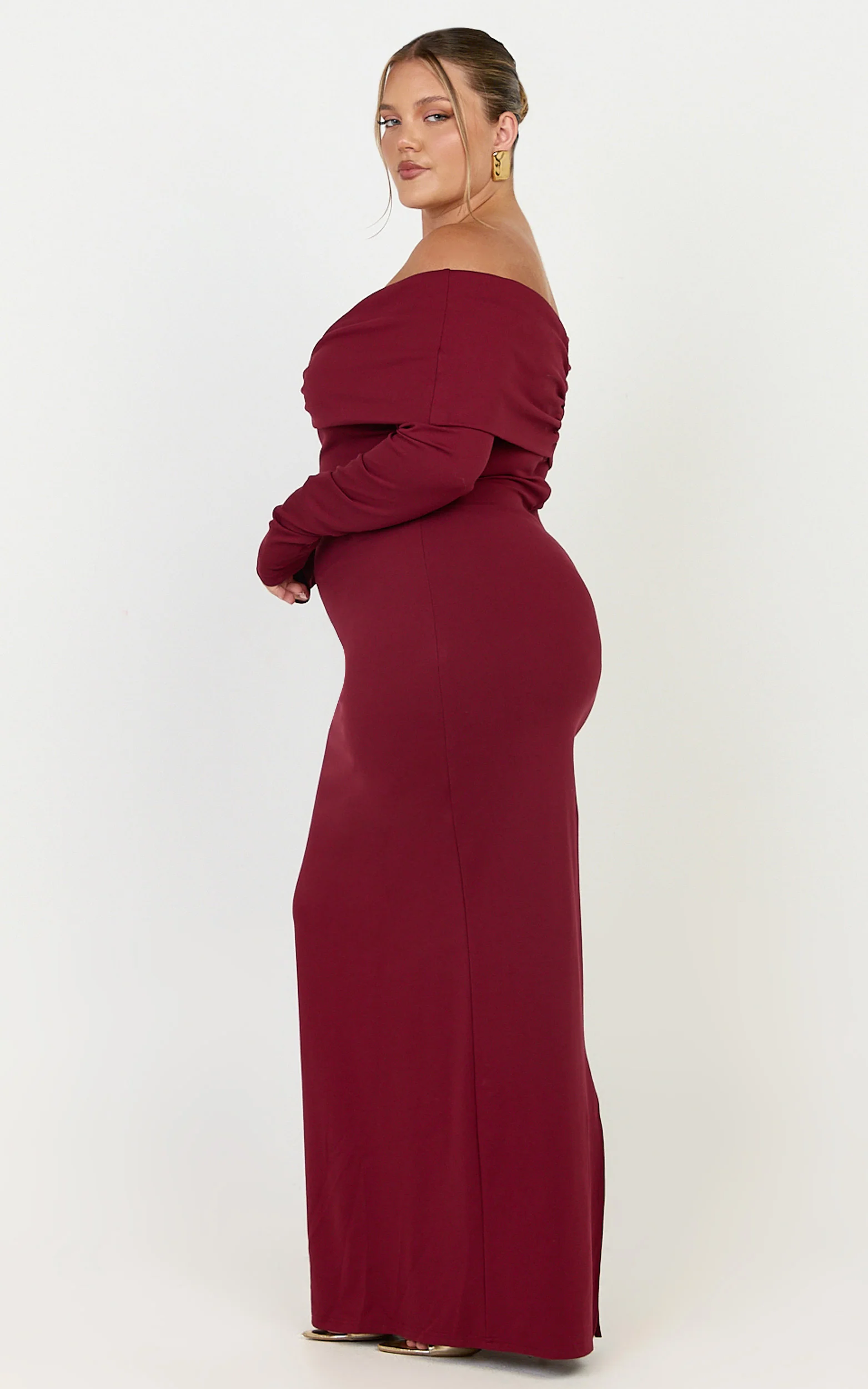 Rani Maxi Dress - Off Shoulder Long Sleeve Bodycon Dress in Wine - Image 5