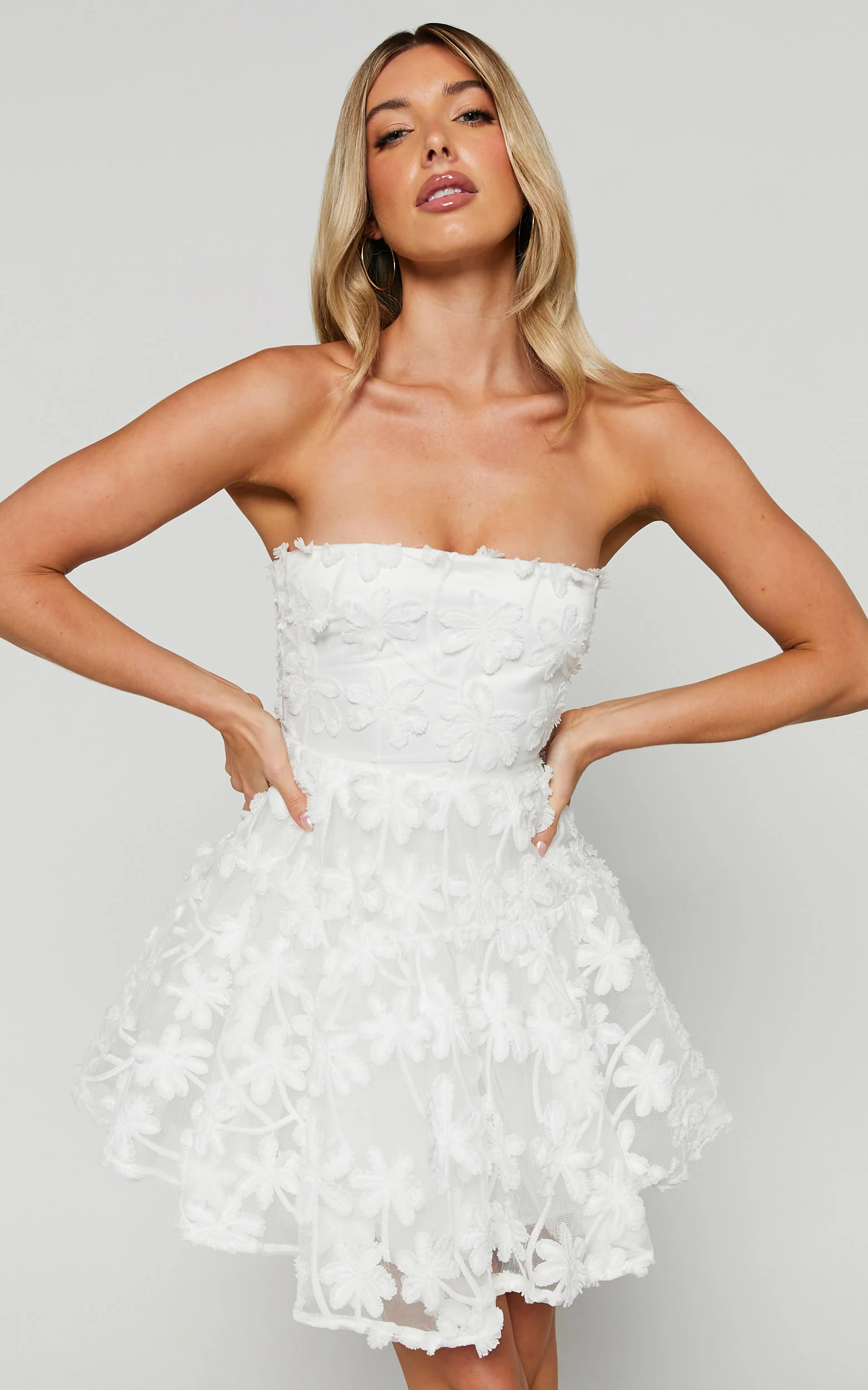 Rheiva Mini Dress - Strapless 3D Embroidery Dress in White - Image 5