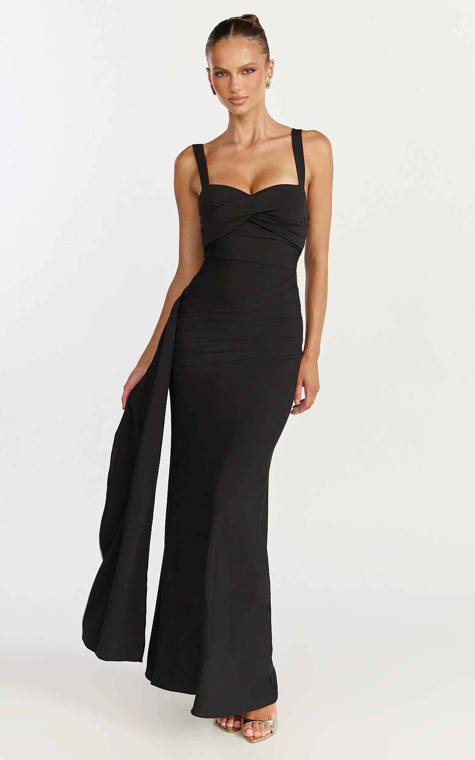 Roxanne Maxi Dress - Sweetheart Neck Gathered Bodycon Dress in Black - Image 3