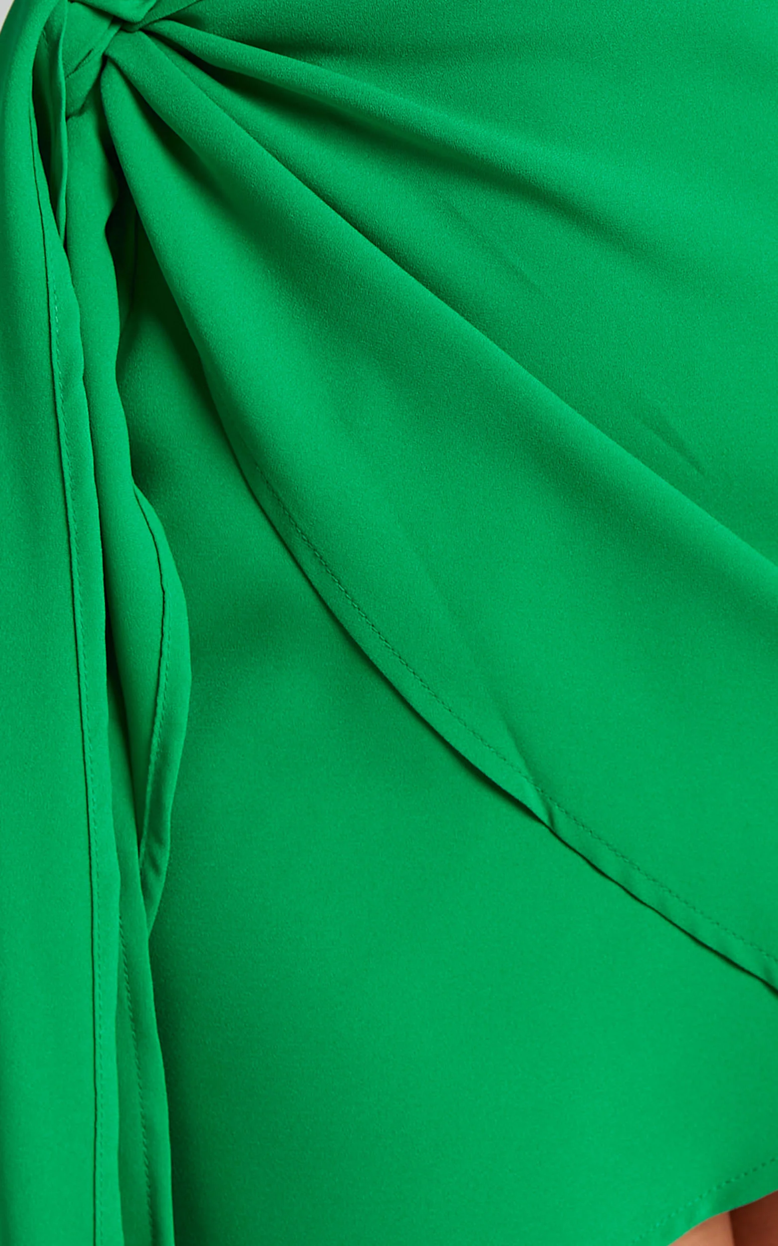 Runaway The Label - Estella Dress in Emerald - Image 5