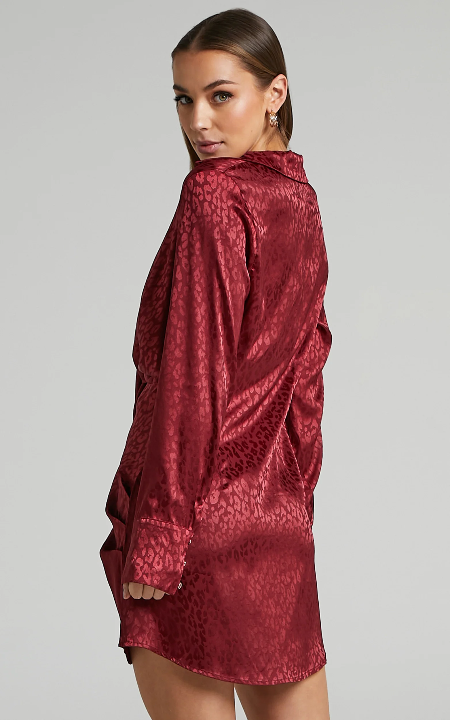 Runaway The Label - Ruby Rose Dress in Cherry - Image 7