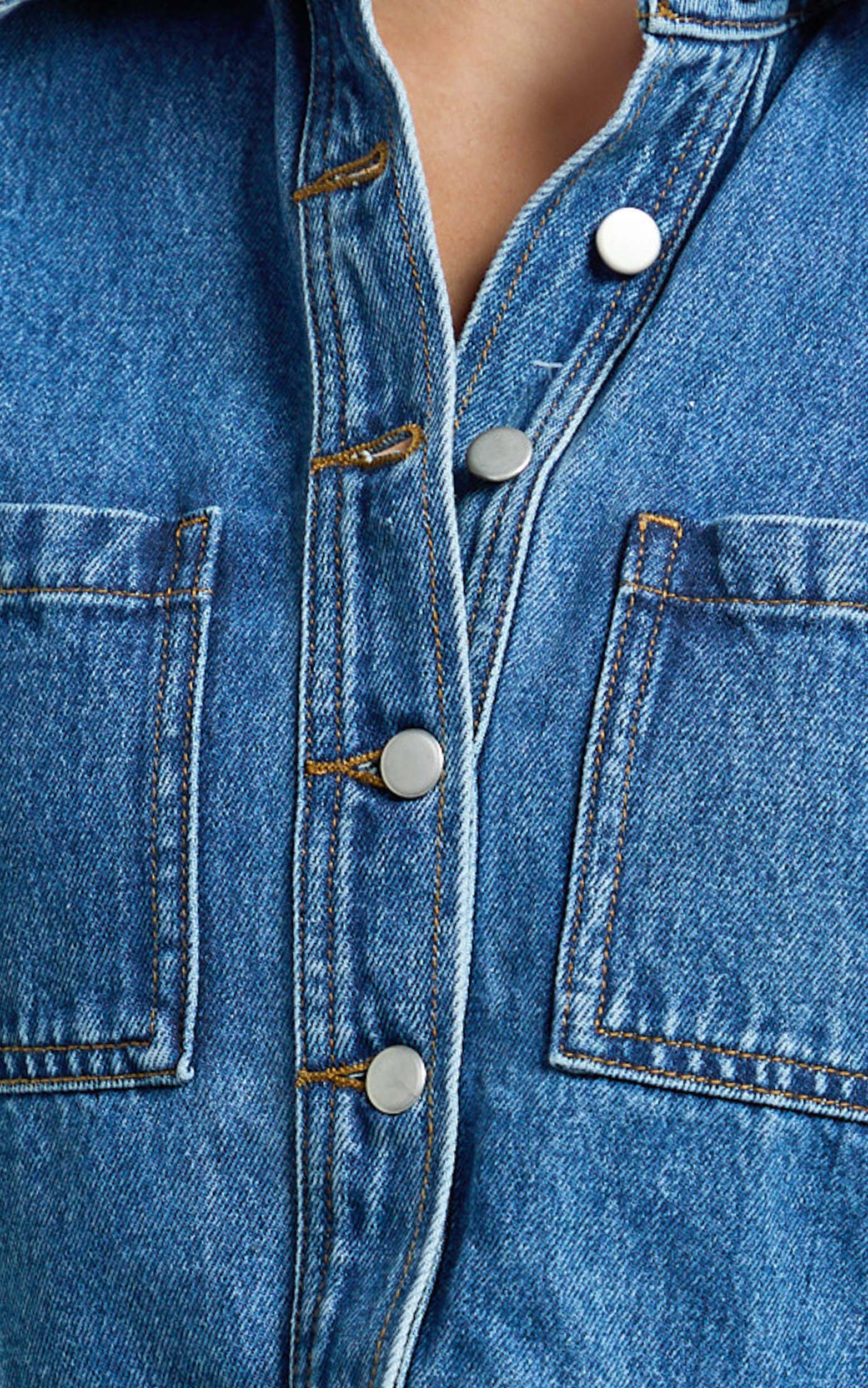 Serena Top - Denim Button Down Short Sleeve Top in Dark Blue Wash - Image 6