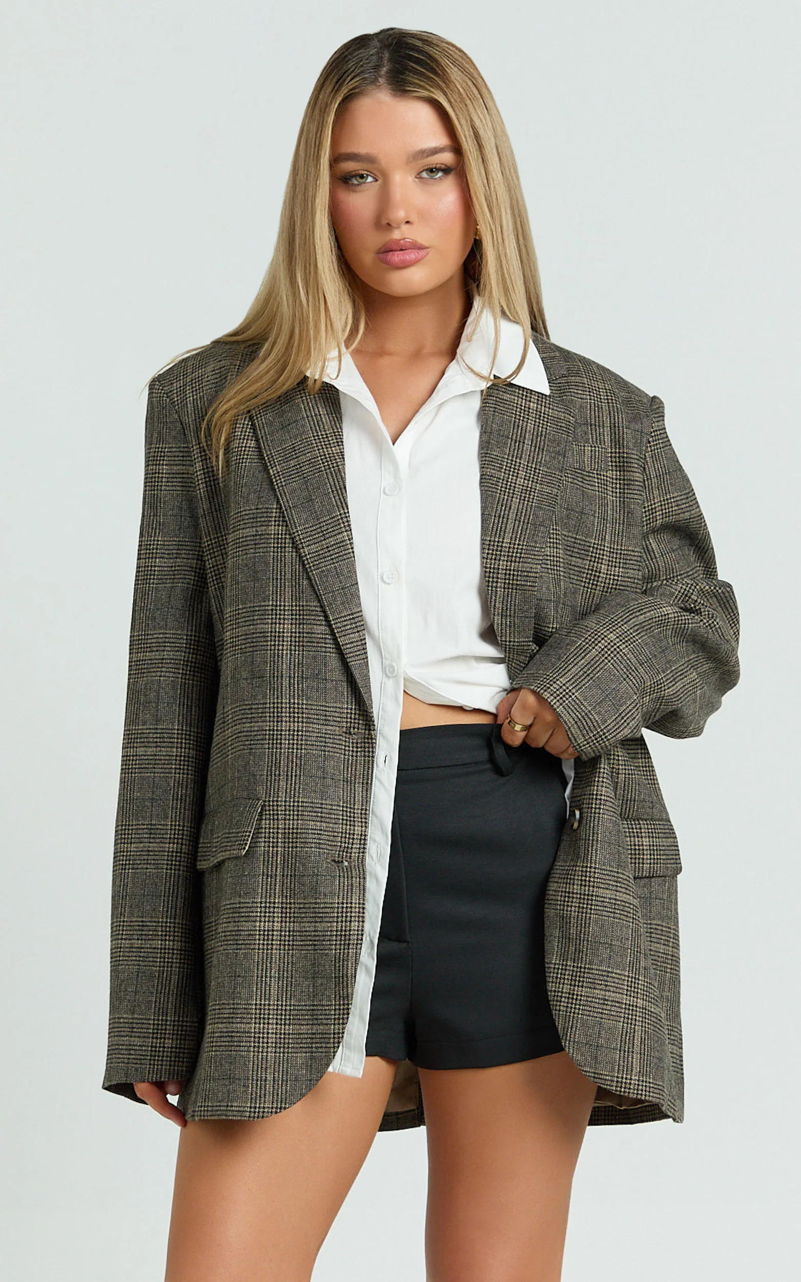 Vivi Blazer - Single Breasted Oversized Check Blazer in Dark Brown - Image 3