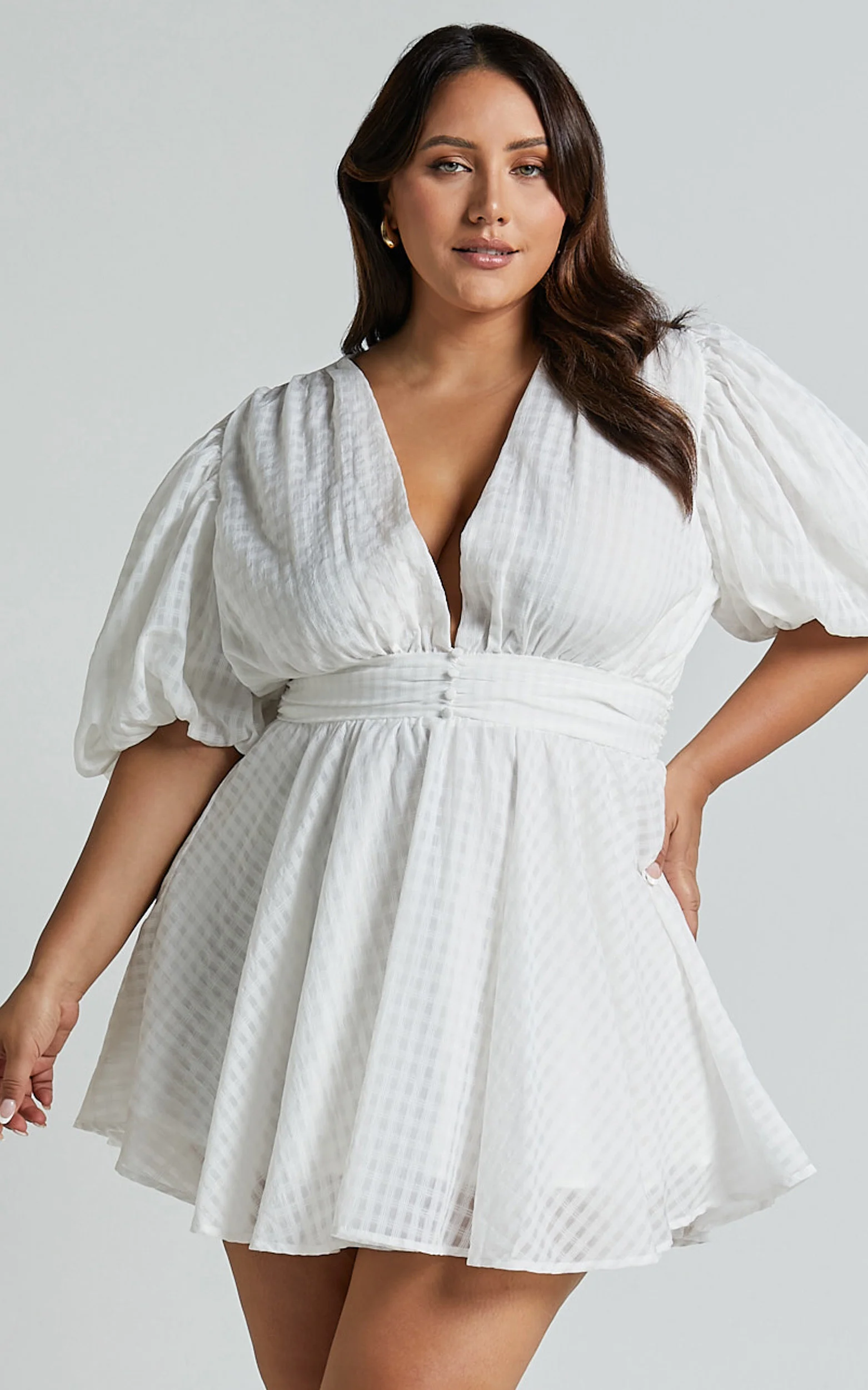 Xandy Mini Dress - Textured Puff Sleeve Plunge Dress in White - Image 4