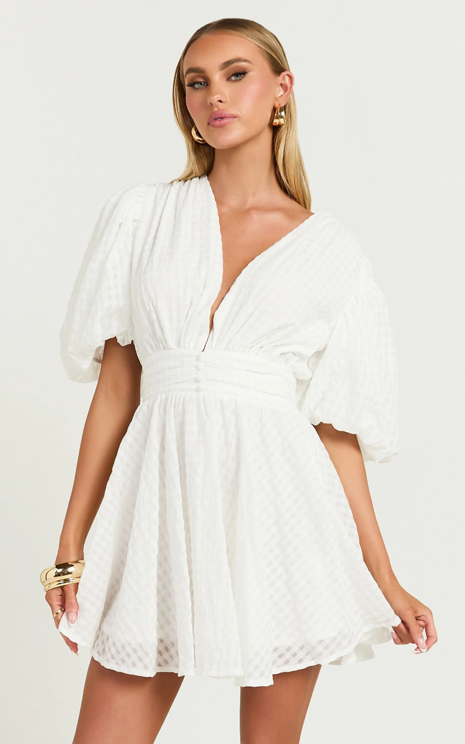 Xandy Mini Dress - Textured Puff Sleeve Plunge Dress in White - Image 5